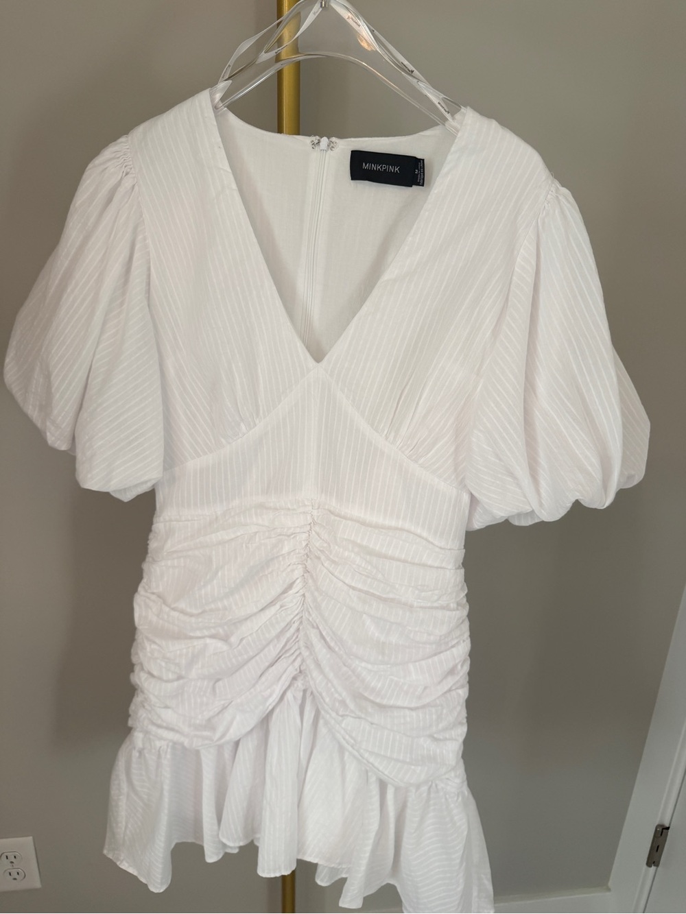 MINKPINK White Ruched V-Neck Puff Sleeve Dress (M)